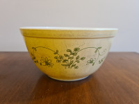 Vintage Pyrex Shenandoah Pattern Milk Glass Mixing Bowl – 1-1/2