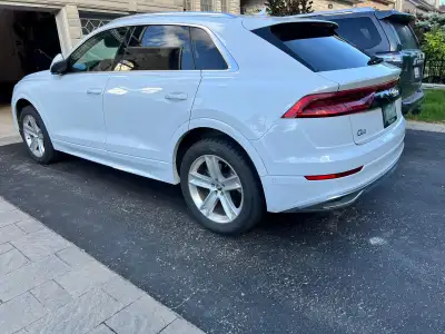 Lease end transfer,2019 Audi Q8 Prog. (83500km),very low buyback