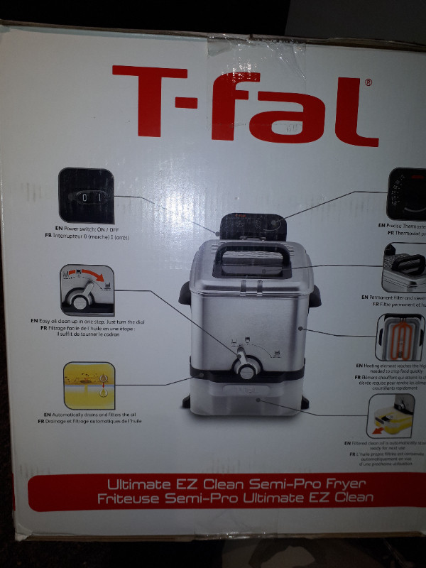 T-Fal EZ Clean Deep Fryer 3.5L New in Box in Microwaves & Cookers in Oakville / Halton Region - Image 2