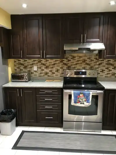 Neat and clean 2 bedroom basement available from May 1. All Utilities included, 2 parking spots, Nea...