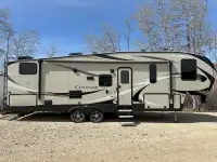 2019 Keystone Cougar 29RDB Fifth Wheel Camper