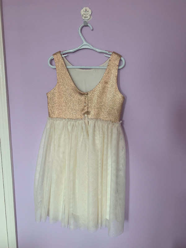 Girls Dress-Size 8/9 in Kids & Youth in Oakville / Halton Region - Image 2