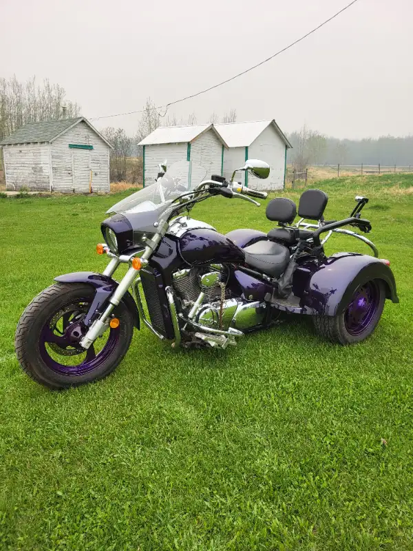 2012 Suzuki M50 VZ800 Marauder Lehman Tramp Trike in Street, Cruisers & Choppers in Edmonton - Image 2