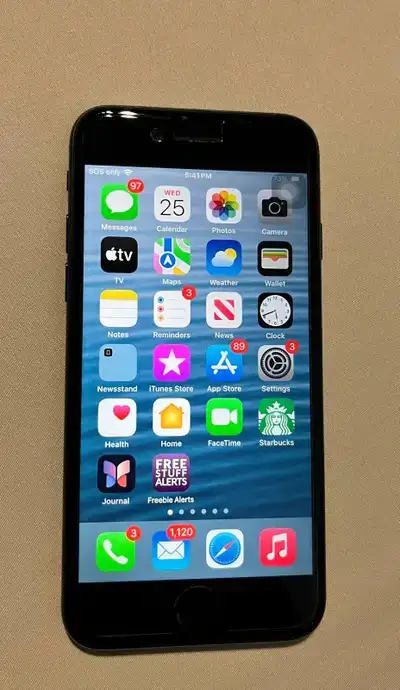 iPhone SE (3rd Gen) 128GB — Excellent Condition, View more