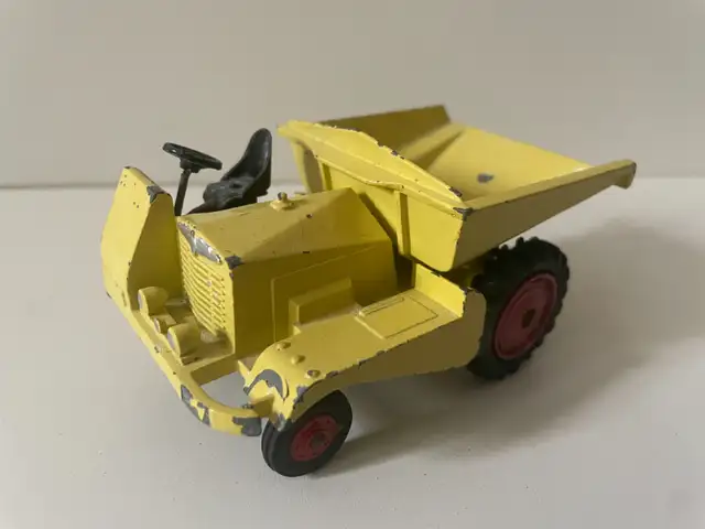 Camion benne vintage Dinky Toys 962 Muir Hill en métal moulé in Arts & Collectibles in Saint-Jean-sur-Richelieu - Image 3