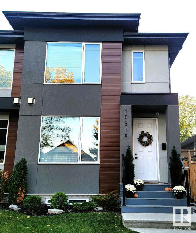 Beautiful inner-city Duplex MLS® Number: E4382387 in Houses for Sale in Edmonton