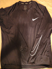 Men's Nike Pro shirt -Size XL