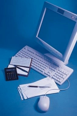 Réparation ordinateur, téléphone, ipad et cours en informatique dans Ordinateurs de bureau  à Laurentides