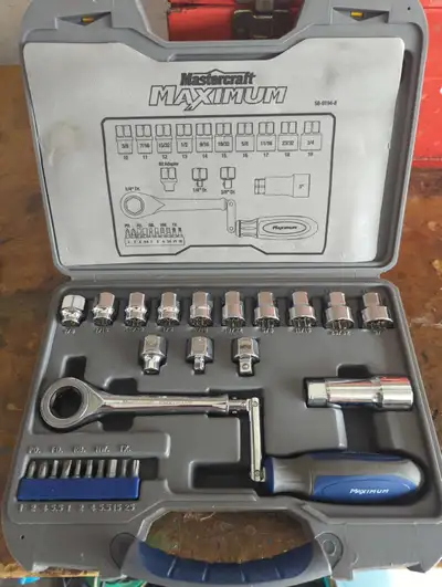 This Mastercraft Maximum socket set is perfect for any DIY enthusiast or professional mechanic, feat...