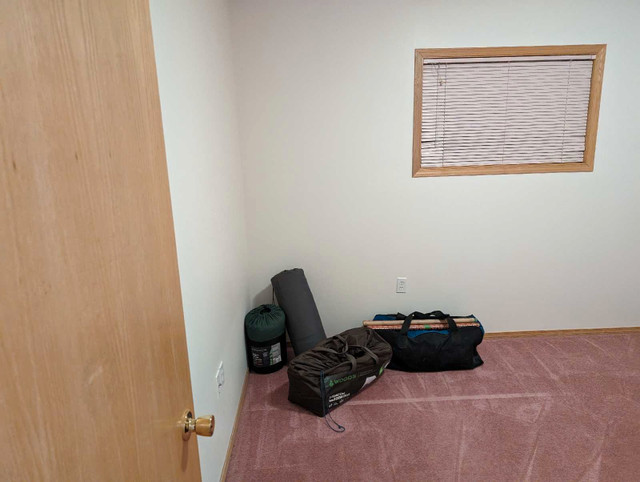 Room for rent, police information check required in Room Rentals & Roommates in Medicine Hat - Image 4
