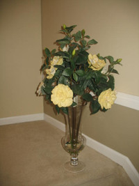 LARGE ARTIFICIAL ROSE FLOWER ARRANGEMENT