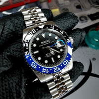 Seiko Mod GMT Batman 40 mm Automatic Watch 