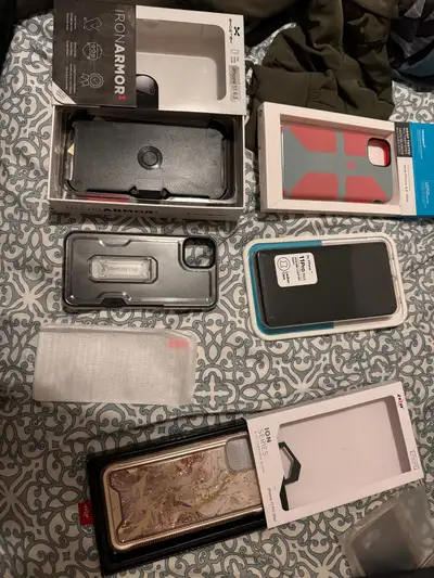 Selling new iPhone 11 pro max cases Vrs leather diary case - 10 Speck candyshell grip - 10 Ghostek i...