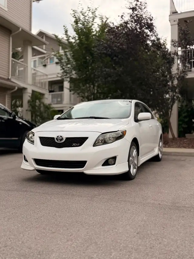 2009 Toyota Corolla XRS - 2.4L 4 Cylinder Automatic