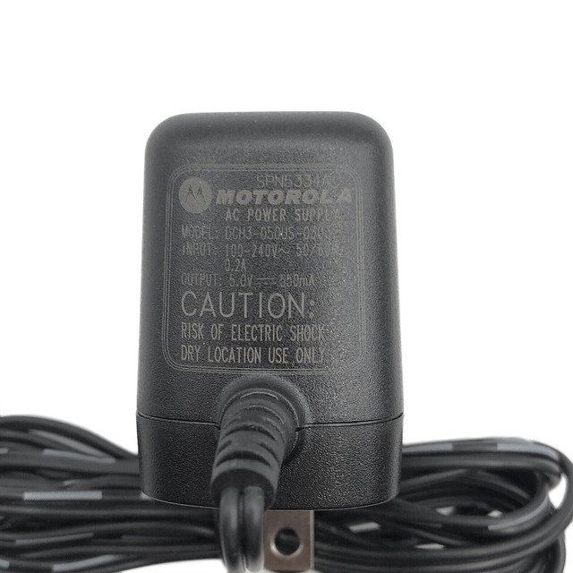 Genuine Motorola SPN5334A micro-USB AC Power Wall Adapter 5V 550 in Other in Markham / York Region - Image 3