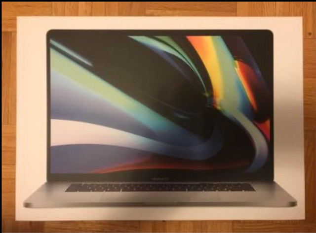 Apple MacBook Pro 16” top of the line like new + Ed software in Laptops in Markham / York Region
