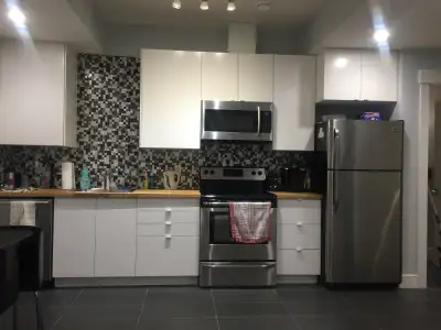 University 2 bedroom Legal Bsmnt Apt for Rent
