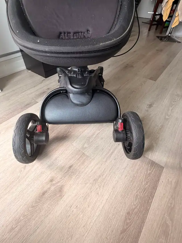 baby car in Other in Hamilton - Image 3