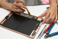 QUICK Apple iPad REPAIR for screen/lcd, charging port, battery