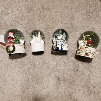 3 Snow Globes Balsam & Fir Trading Company 1) Santa at Christmas Tree Plays We Wish You A Merry Chri...