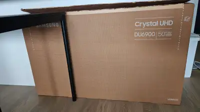50" Samsung Crystal UHD TV (DU6900) - Like New, View more