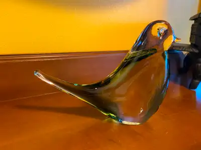 Vintage Chalet Art Glass Bird Figurine Blue Green & Clear Canadian Glass. This is 5.5" tall x 7" bea...