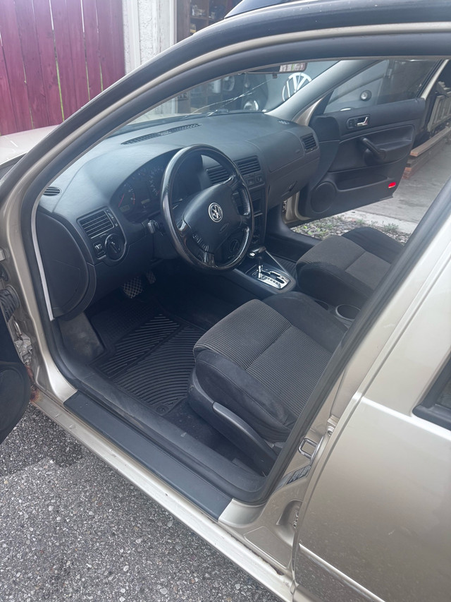 2003 Volkswagen Jetta Wagon 1.8T in Cars & Trucks in Calgary - Image 4