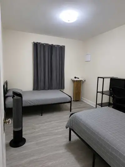 **Private Room for Rent – Downtown Vancouver | Available Now** Private room available in a shared ap...