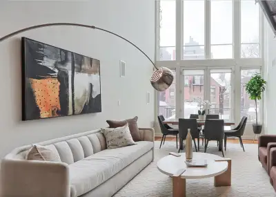 Stunning Designer HUGE 4100 sq ft Furnished Private Toronto House for Rent for Professionals or a CE...