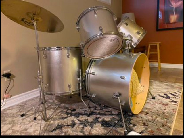 Drum Kit in Drums & Percussion in Pembroke - Image 2
