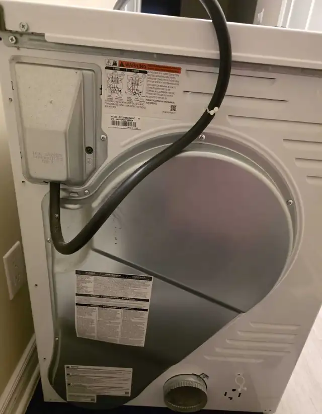 Samsung Eletric Stackable Dryer in Washers & Dryers in Ottawa - Image 3