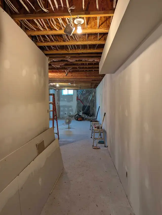 Bathroom and Basement Remodeling  in Renovations, General Contracting & Handyman in Windsor Region - Image 8
