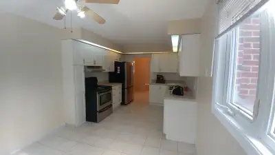 Spacious  3+1 (office)  bedrooms , 3 level backsplit  July 1st
