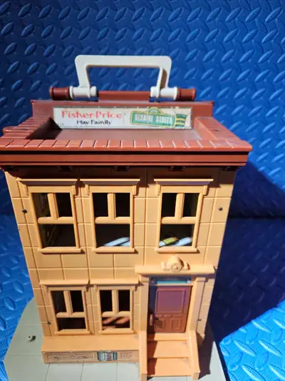 Fisher-Price Sesame Street Play Family House, View more