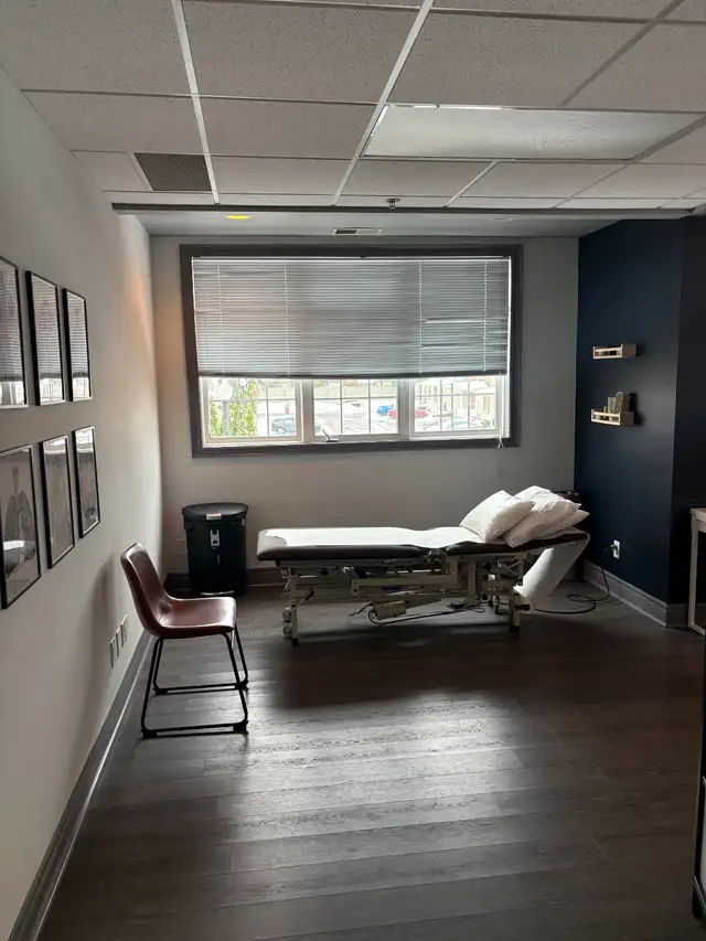 Treatment Room for Rent – Burlington (Millcroft) 255sqft