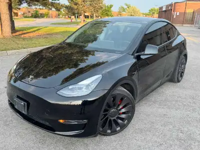 *LONG RANGE** *ALL WHEEL DRIVE* *LEATHER SEATS* * *LOADED* *CERTIFIED* * *BLUETOOTH* *BACKUP CAMERA*...