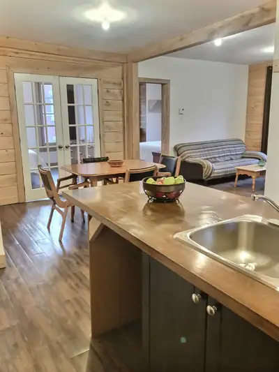 “ Condo 4 ½ meublé ET tout inclus — DISPONIBLE MAINTENANT “