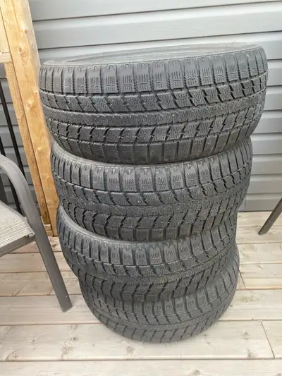 I am selling a set of four Toyo Observe GSi-5 winter tires, size 215/50R18 92T, perfect for providin...