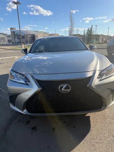3.5L V6 302 HP V6, F-Sport package. Heated/cooling seats , heated steering, heads up display, back u...