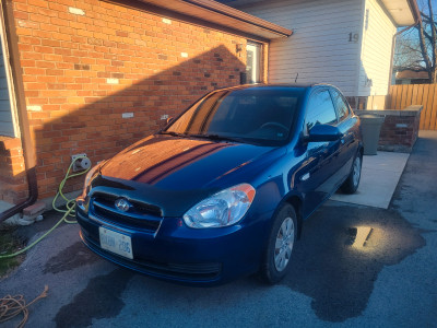 2011 Hyundai Accent w/safety