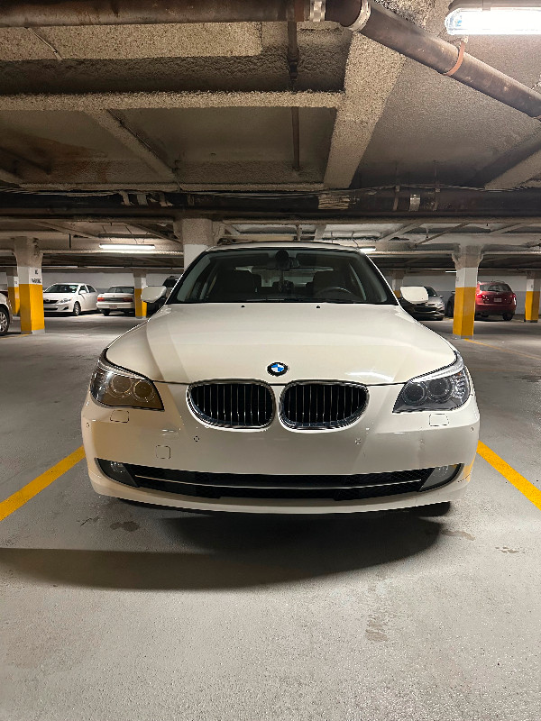 2010 BMW 528xI- Second owner, no accident, rust. Local car. in Cars & Trucks in Calgary