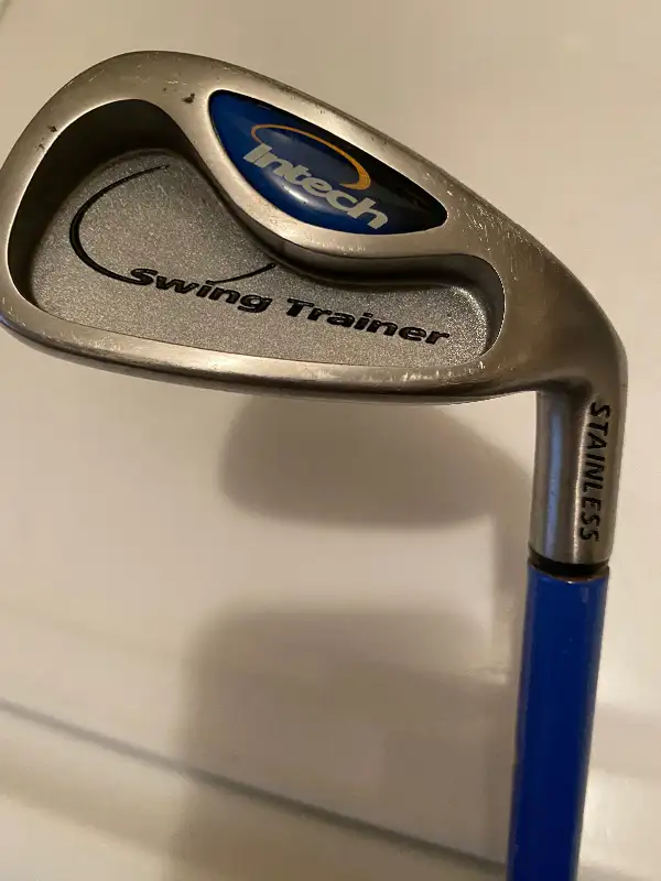 Intech 8 Iron Golf Swing Trainer Right Handed 48oz 35" in Hobbies & Crafts in Oakville / Halton Region - Image 3