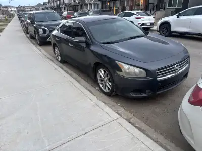 2011 Nissan maxima for sale Runs and drives good still for the year and kms Fully loaded Bose sounds...