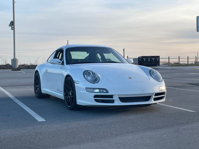 2006 Porsche 997 Carrera in Cars & Trucks in Bedford