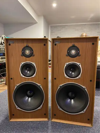 Made in England Celestion Ditton 44 mk3 speakers 3 way with full Celestion drivers 12in woofer, 5in...
