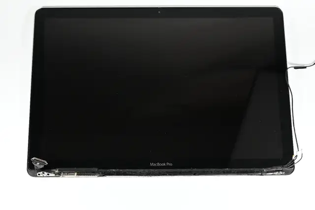 MacBook Pro 15 A1286 Mid 2012 Full LCD Screen Display Assembly in Laptop Accessories in City of Toronto - Image 6