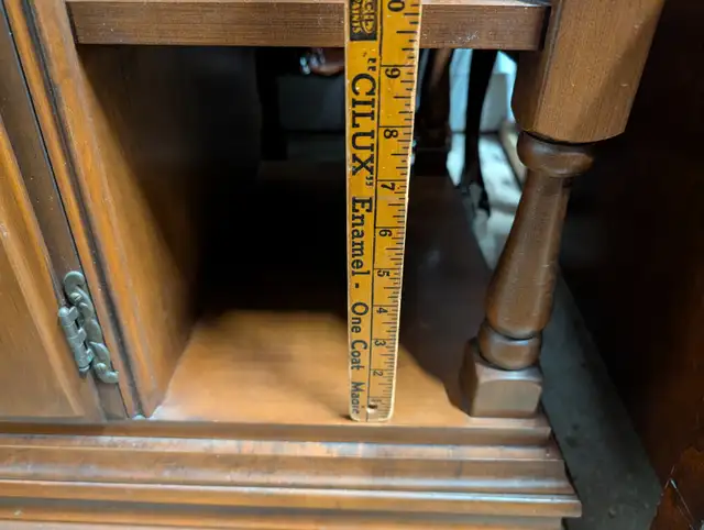 Vilas Sideboard Credenza Buffet Cabinet in Hutches & Display Cabinets in Oakville / Halton Region - Image 10