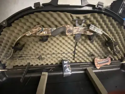 Compound Bow with hard case, View more