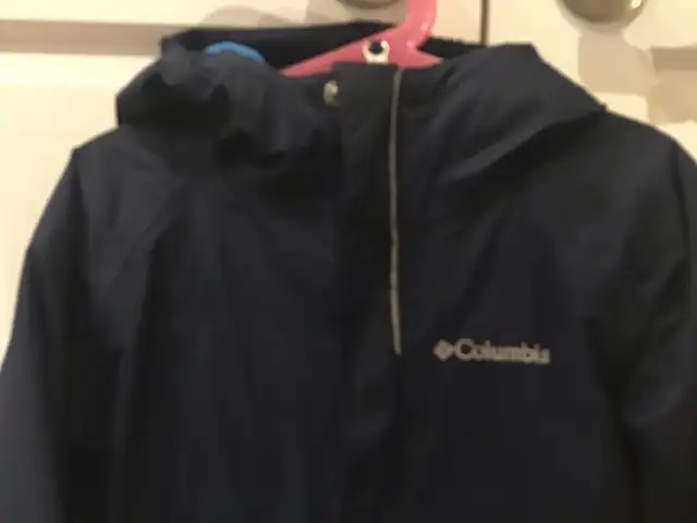 COLUMBIA KIDS WINTER JACKET size S 8 YEARS  in Kids & Youth in Mississauga / Peel Region - Image 3