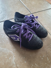 12T kids soccer cleats shoes- yes they are still available